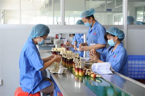 上海化妆品工厂工资一般多少钱