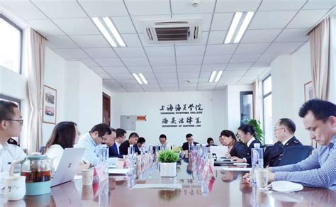 上海地区专业海关律师咨询