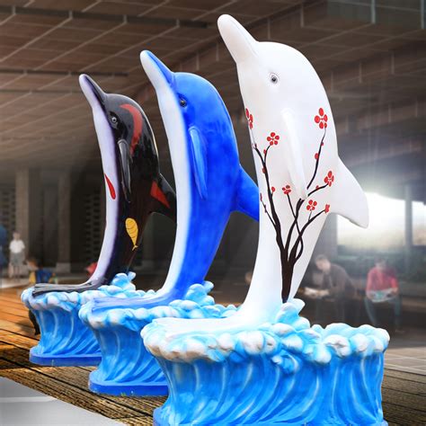 上海玻璃钢海豚雕塑艺术小品