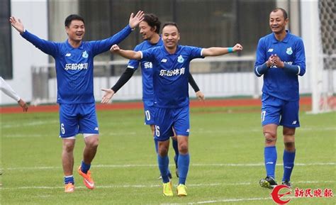 上海足球队闻跃国