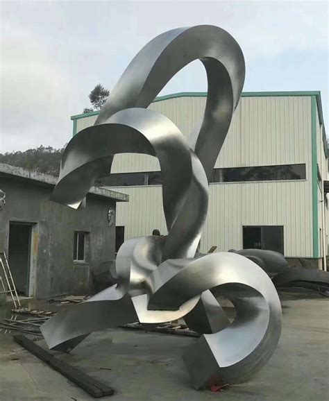 不锈钢异形雕塑工厂