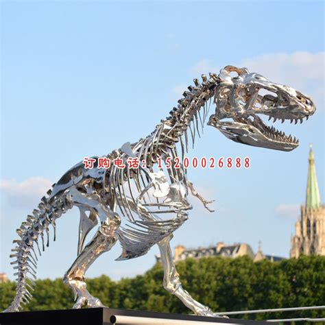 不锈钢恐龙雕塑制作厂家