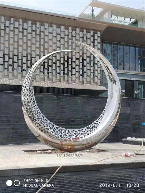 不锈钢艺术雕塑广场