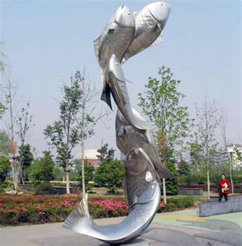 不锈钢鲤鱼雕塑景观