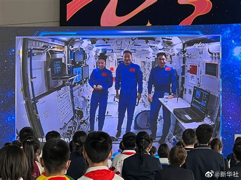 中国太空空间站授课的意义