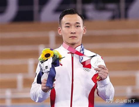 中国奥运第一金是谁获得的