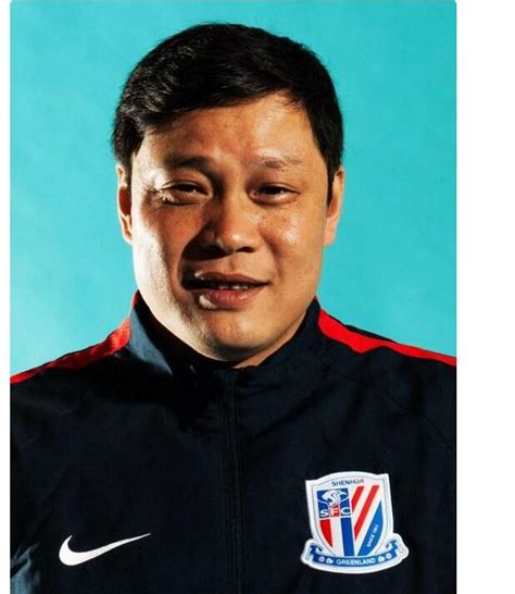 中国足球后卫队长