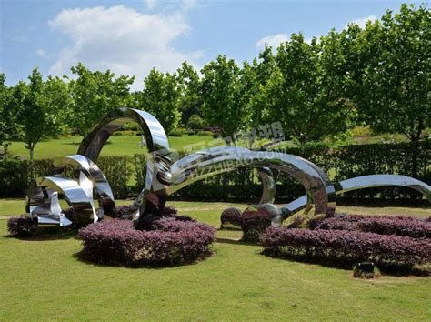 中山园林玻璃钢雕塑厂