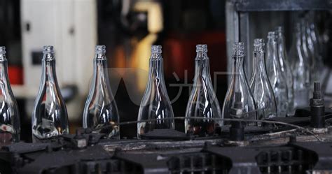 云南玻璃酒瓶生产厂家