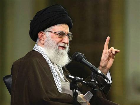 伊朗最高领袖警告美英