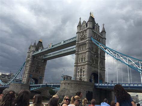伦敦塔桥恐怖传说