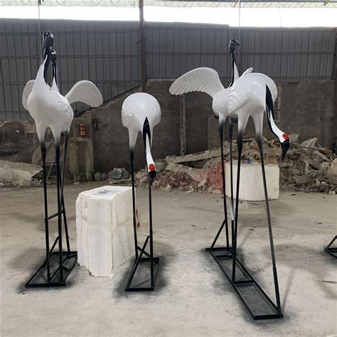 佛山玻璃钢动物雕塑供应