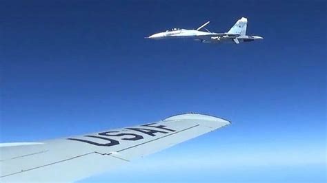 俄罗斯战机闯入美军防空识别区