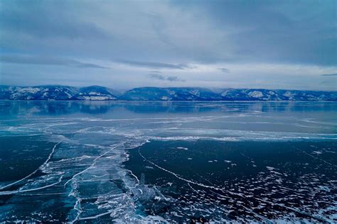 俄罗斯贝加尔湖有多大面积