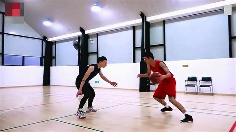 入门篮球教学视频慢动作