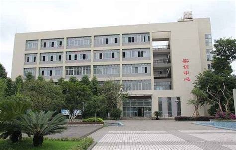 兴宁市职业高级中学