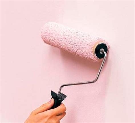 刷墙粉色自己刷