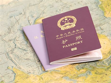 办留学护照不用通知书原件吧