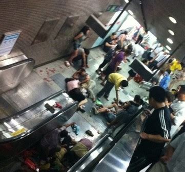 北京地铁2号线事故乘客死因