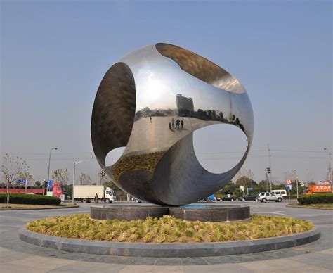 南京城市不锈钢雕塑设计
