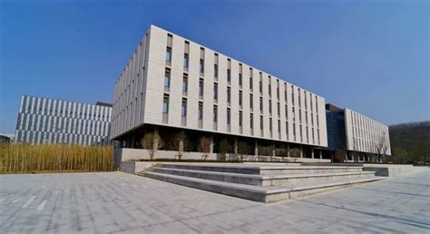 南京大学现代教育学院