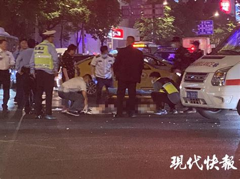 南京新街口事件伤人全过程