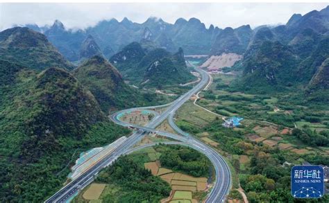 南宁到桂林玩在哪个高速出口下
