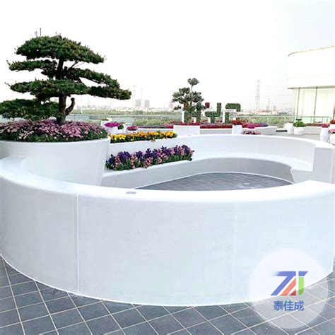 台湾创意玻璃钢种植池造型