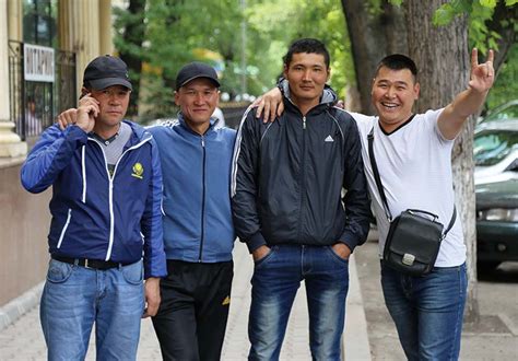 哈萨克斯坦的中国人能回国吗