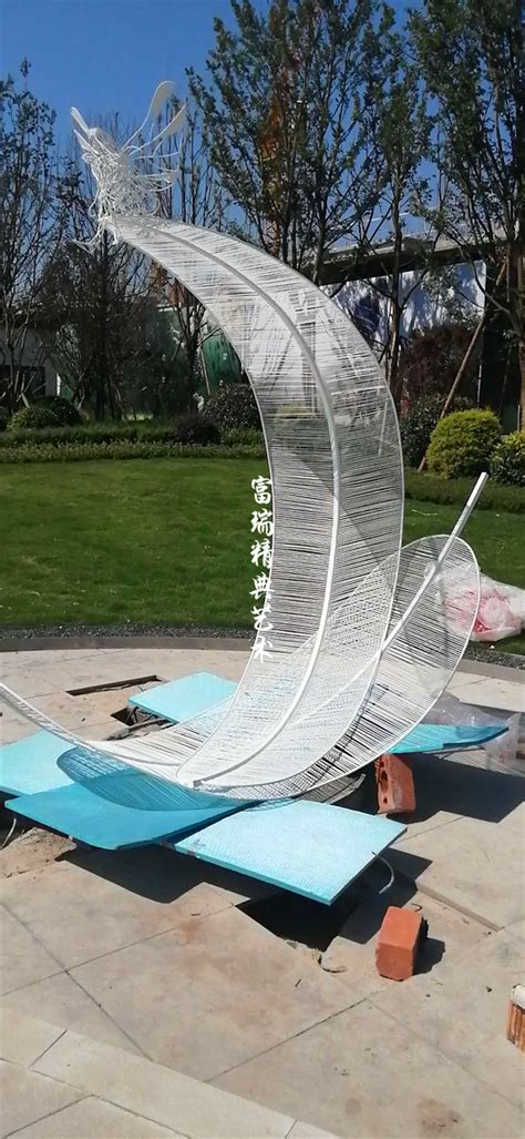 四川镂空城市玻璃钢雕塑厂家