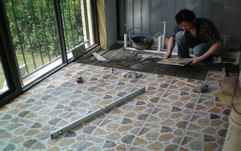 地面瓷砖铺贴施工规范