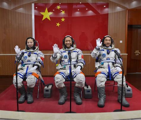 外国航天员来中国培训进天宫