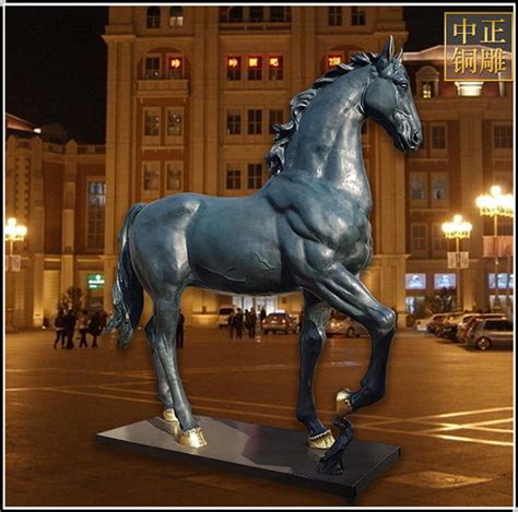 大型铜马雕塑设计