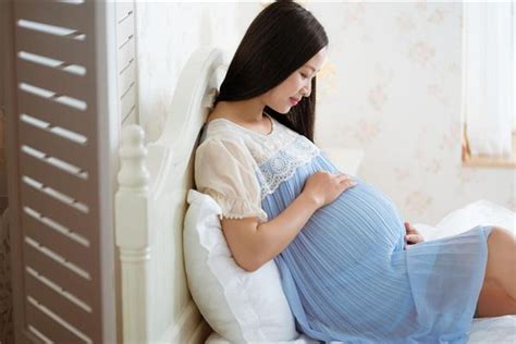 女人梦见怀孕快生了周公解梦