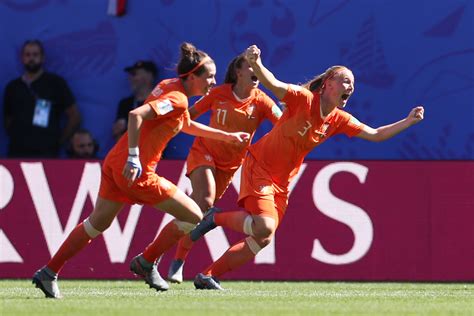 女足世界杯荷兰队19号
