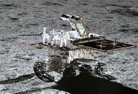 嫦娥七号探测器登陆月球南极