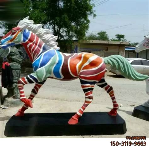 安徽玻璃钢马雕塑艺术摆件