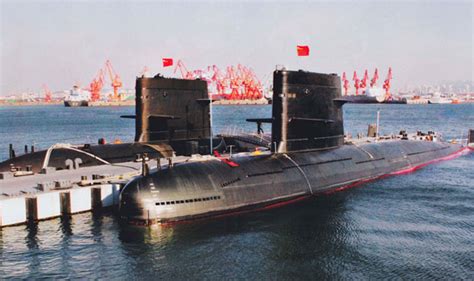 小鹰号与中国潜艇