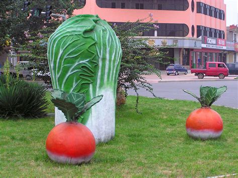 山东蔬菜水果雕塑定做