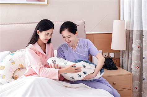 幼儿护理和母婴照顾