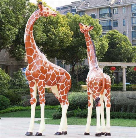 广东生产玻璃钢动物雕塑