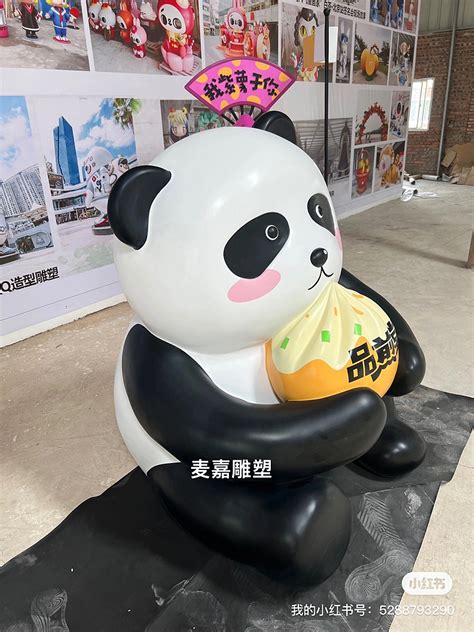 广州玻璃钢卡通熊猫雕塑匠心打造
