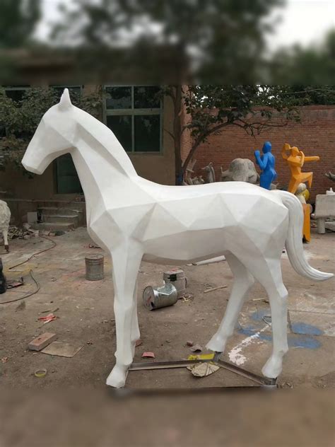 德州抽象动物雕塑厂家