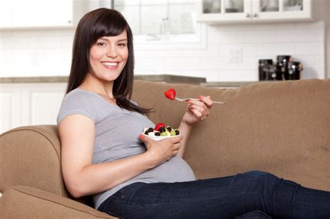 怀孕18周容易饿正常吗