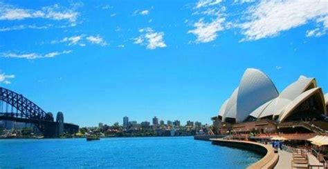 悉尼是澳大利亚第一大城市吗