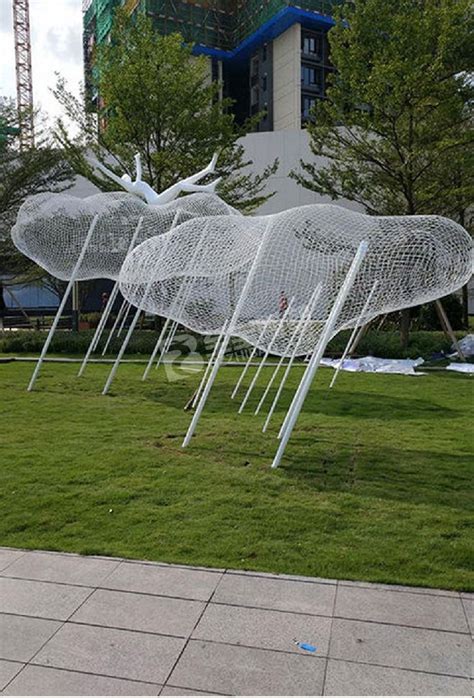 成都公园镂空玻璃钢雕塑厂家