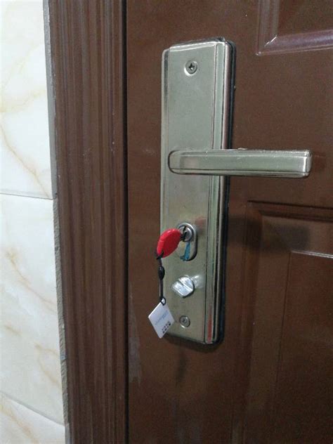 房东用钥匙开我家门怎么处理