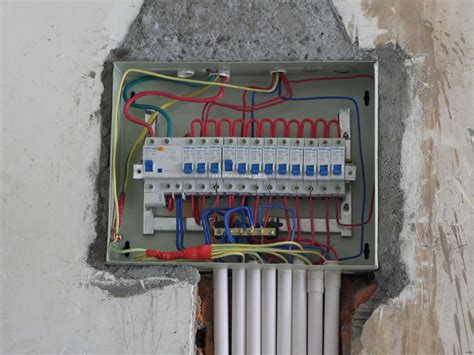 房屋装修强电弱电多少钱