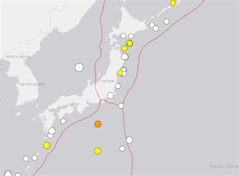 日本多地现海啸原因不明
