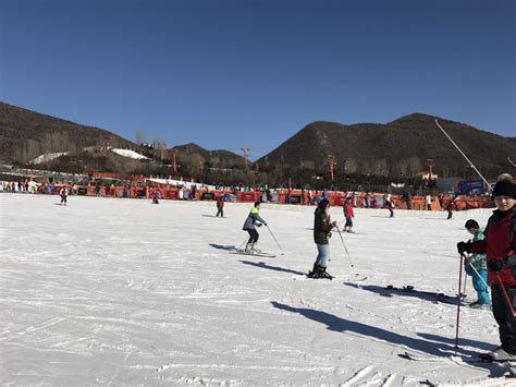 昌平军都山滑雪场